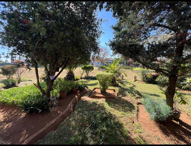 3 BEDROOM TOWNHOUSE FOR SALE IN MISTY BAY